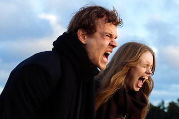 A LIGHT THAT NEVER GOES OUT