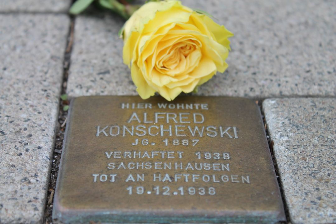 Kamienie pamiętają, ludzie też