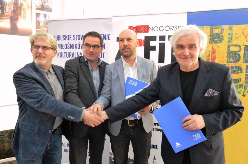 Roman Krzywotulski, director of the Cultural Centre Żary,  Bernd Buder, Program Director of FilmFestival Cottbus, Andreas Stein, Managing Director of FilmFestival Cottbus,  Andrzej Buck, Artistic Director of the Norwid Library (from the left to the right)