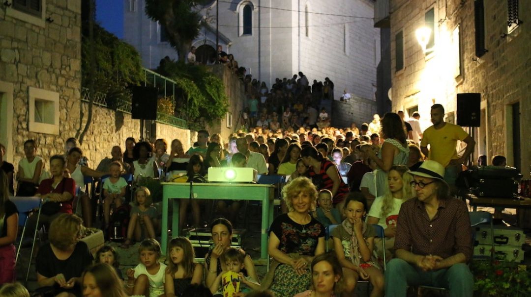 Cottbus beim Postire Seaside Festival auf Brač